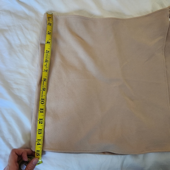 Tan Skorts with tie front - Picture 4 of 6